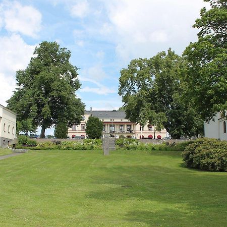 Lindesbergs Stadshotell ภายนอก รูปภาพ